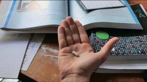 قرص شب امتحانی معروف بین محصلان

