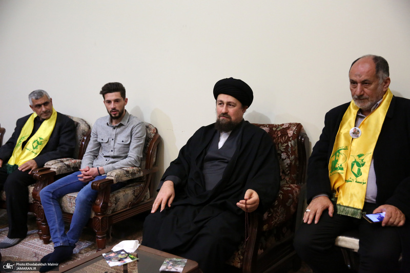 دیدار جمعی از خانواده  های شهدای لبنان با سیدحسن خمینی