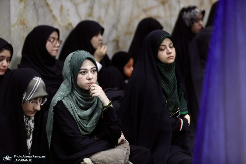 مراسم بزرگداشت رهبر شهید با حضور اصحاب رسانه