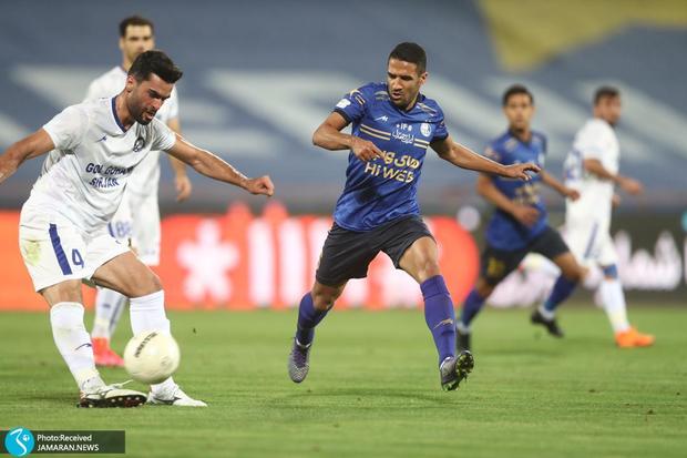 ریگی هم جواب مددی را داد؛ توقع احترام داشتم نه پول بیشتر+ عکس