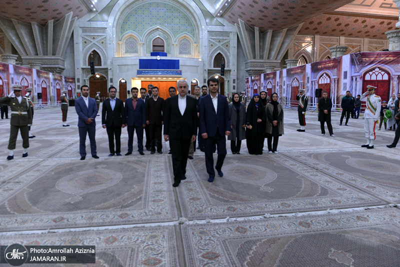 تجدید میثاق اقشار مردم و مسئولان با آرمان های امام راحل-1