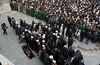 پیکر آیت الله روحانی در قم تشییع و تدفین شد (21)