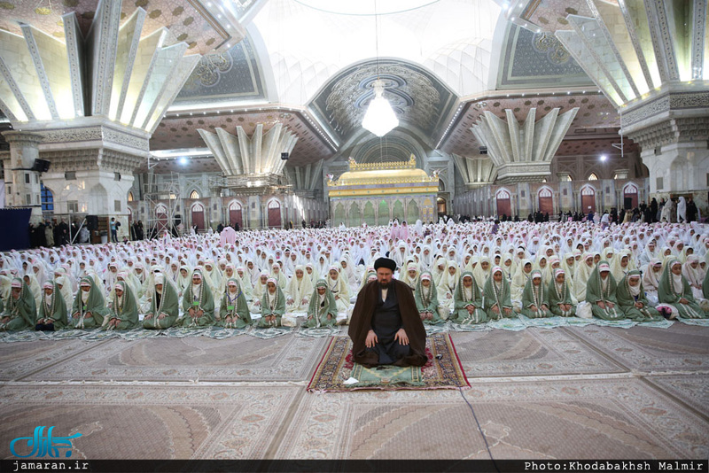 جشن تکلیف دانش آموزان دختر در حرم مطهر امام خمینی(س) 