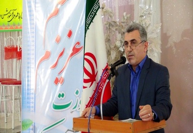 معلمین در انتخابات اثرگذار بوده و جزو گروه‌های مرجع محسوب می‌شوند