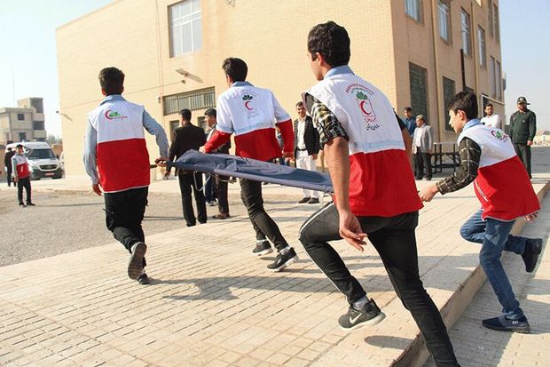 مانور سراسری زلزله در مدارس میبد برگزار شد