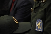 توصیه روزنامه جمهوری اسلامی به کاندیداهای نظامی: بگذارید حرمت سپاه محفوظ بماند