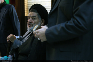 مراسم ختم مادر حجت الاسلام و المسلمین محتشمی پور در مسجد نور-2