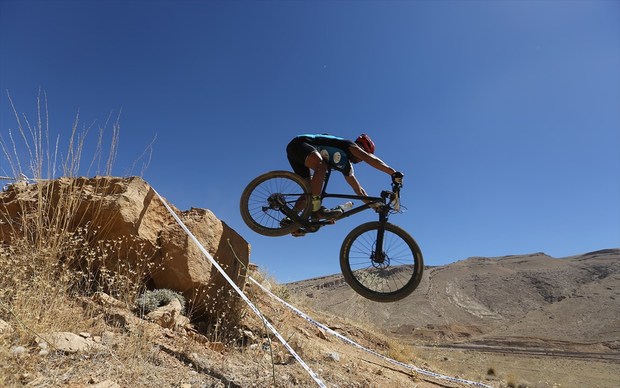 اسامی 9 رکابزن در مسابقات دوچرخه سواری کوهستان قهرمانی آسیا
