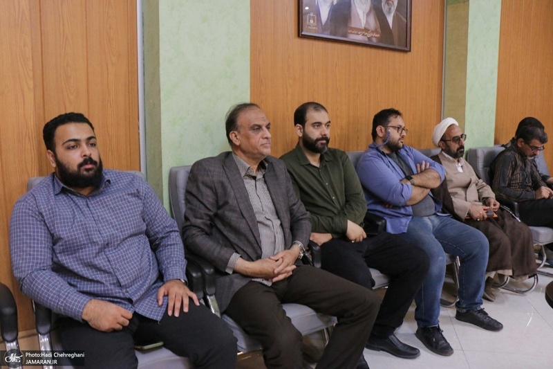 نشست نقش فرد و نهاد در اندیشه سیاسی امام خمینی(س)