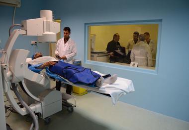 نخستین دستگاه سنگ شکن وارد چرخه درمانی زنجان می شود