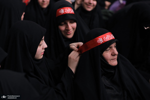 دومین شب مراسم عزاداری حضرت فاطمه‌زهرا (س) در حسینیه امام خمینی