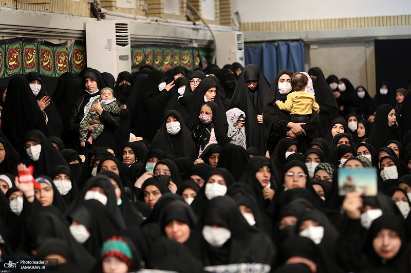 آخرین شب مراسم عزاداری حضرت فاطمه‌زهرا (س) در حسینیه امام خمینی