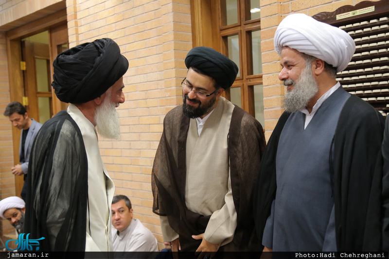 مراسم بزرگداشت والده آیت الله واعظ موسوی در بیت علامه طباطبایی قم