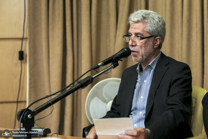 مراسم بزرگداشت مرحوم سیف الله یزدانی مدیر مسئول روزنامه عصر اقتصاد