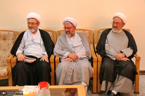 اندیشه های اخلاقی امام خمینی در شرح حدیث جنود عقل و جهل - فاطمه طباطبایی