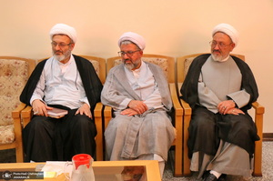 اندیشه های اخلاقی امام خمینی در شرح حدیث جنود عقل و جهل - فاطمه طباطبایی