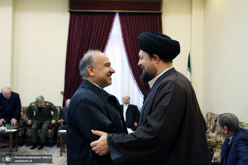 حاشیه های تجدید میثاق رئیس جمهور و اعضای هیأت دولت با آرمان‌های حضرت امام(س)