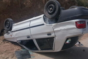 واژگونی خودرو پراید در آزاد راه نطنز- کاشان 6 مجروح برجای گذاشت