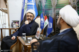 دیدار علی کمساری با شیخ الهاشمی رئیس موسسه الغری در نجف