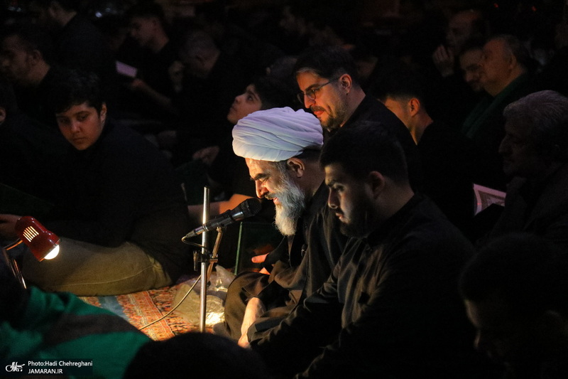 احیای شب بیست و یکم ماه رمضان در تکیه حاج سید حسن قم