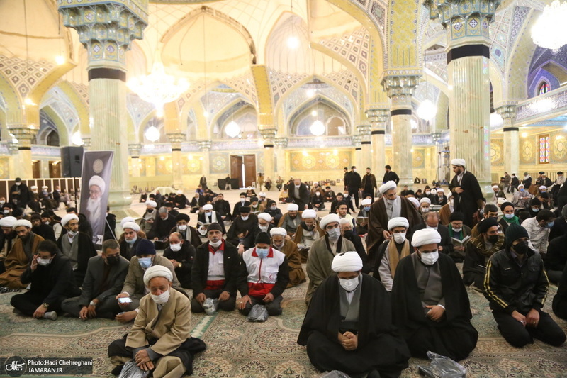حضور مراجع و علما در مسجد امام حسن عسکری(ع) در پی ارتحال آیت الله العظمی صافی(ره)