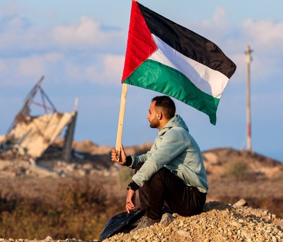 فارن افرز: آمریکا چگونه می‌تواند مسیر تشکیل کشور فلسطین را دوباره باز کند؟