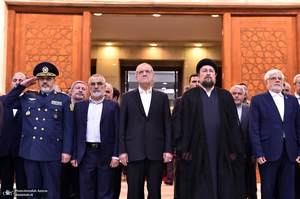 تجدید میثاق رئیس‌جمهور و اعضای دولت با آرمان‌های حضرت امام خمینی - 1
