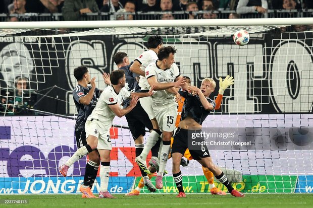 عجیب ترین مسابقه امروز فوتبال دنیا با ۱۰ گل!+ عکس