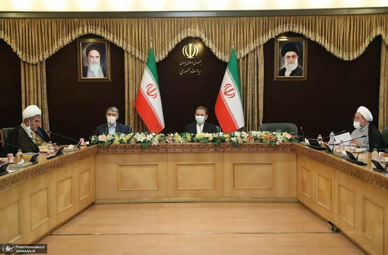 نشست هم اندیشی جهانگیری با جمعی از علما و روحانیون