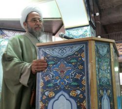 امام جمعه گلپایگان: اقتصاد مقاومتی  راه برون رفت از مشکلات جاری است