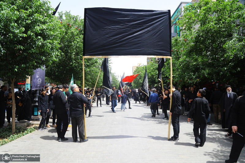 دسته عزای شهادت امام صادق(ع) با حضور آیت الله العظمی وحید خراسانی