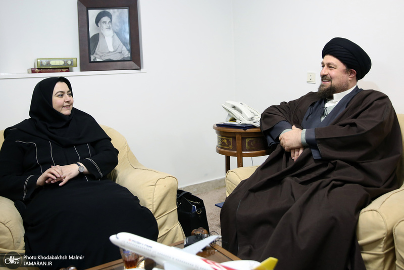 دیدار مدیر عامل و  کارکنان کیش ایر با یادگار امام