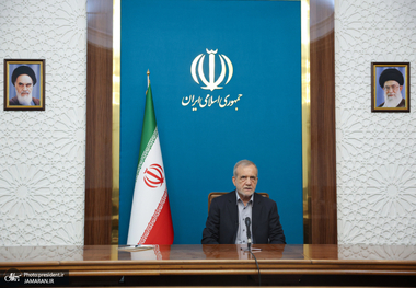 پزشکیان در نشست سران اتحادیه اقتصادی اوراسیا: اجرایی شدن موافقت‌نامه تجارت آزاد ایران و اتحادیه اقتصادی ارواسیا، گام مهمی است/ امروز روشن شده که مماشات با رژیم صهوینستی در زمینه نقض سیستماتیک و مکرر حقوق بشر باید کنار گذاشته شود