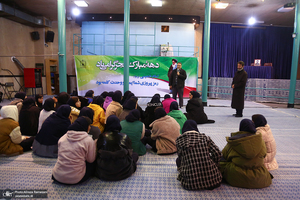 بازدید اقشار مختلف مردم از بیت امام خمینی (س) در جماران-2