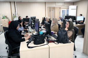 بازدید «سید حسن خمینی» از موسسه مطبوعاتی ایران