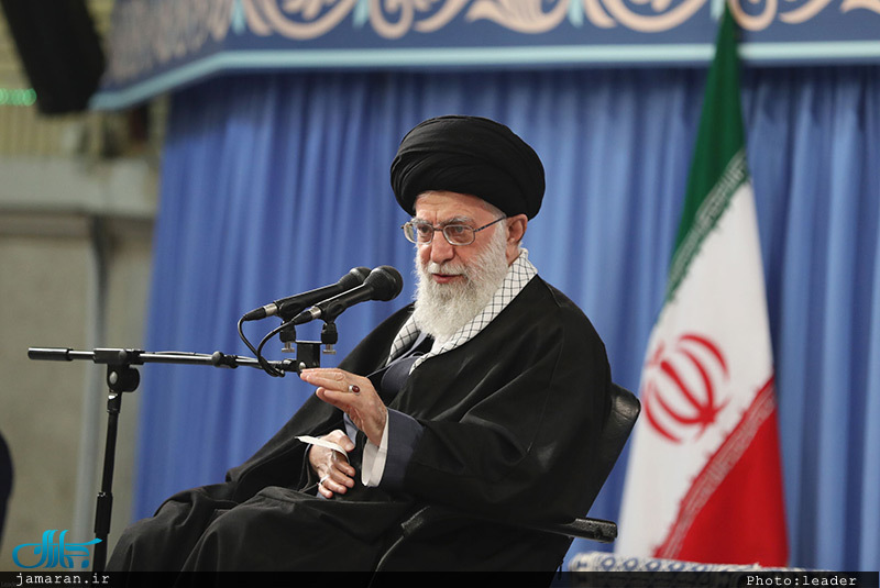 دیدار فرماندهان نیروی هوایی و پدافند هوایی ارتش با رهبر معظم انقلاب