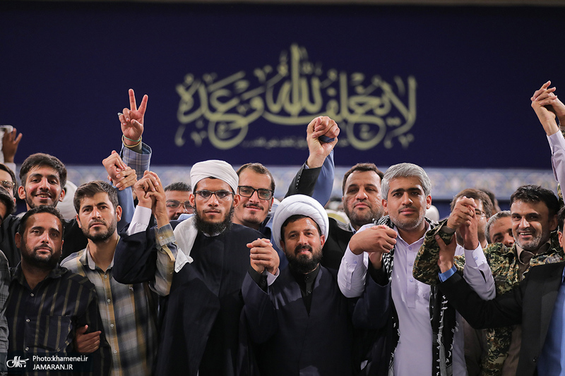 دیدار هزاران نفر از مردم سیستان و بلوچستان و خراسان جنوبی با رهبر انقلاب