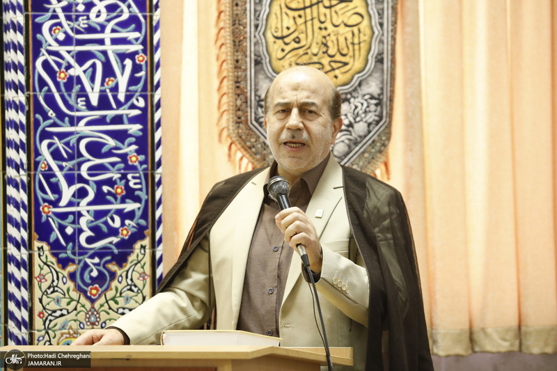 عمامه گذاری طلاب توسط مراجع عظام تقلید در روز میلاد امام علی (ع)‎