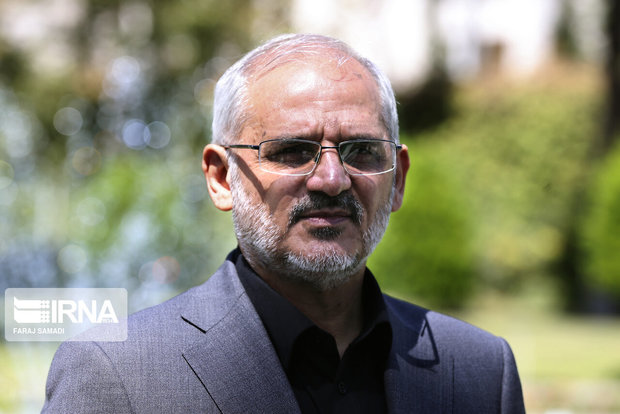 وزیر جدید آموزش و پرورش به مشهد سفر کرد