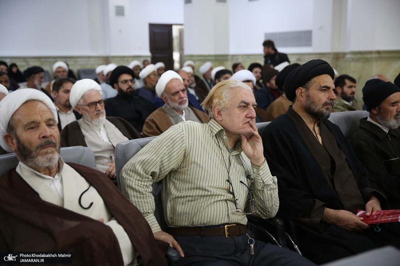 نشست نقد و بررسی کتاب نسی و کبیسه به همراه رونمایی از کتاب فقه و نجوم