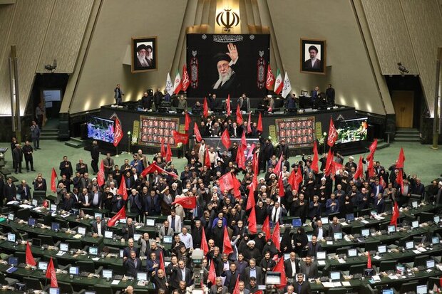 جلسه علنی مجلس در بهارستان/ طرح مربوط به تنگه هرمز اعلام وصل شد