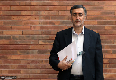 عبدالله گنجی: سطل آبی که امام می‌گفت تبدیل به موشک مقاومت شد/ جمهوری اسلامی از ابر قدرت‌ها دستور نمی‌گیرد/ امام خمینی نگاهش به قدرت، مبتنی به عرف بین‌الملل نبود