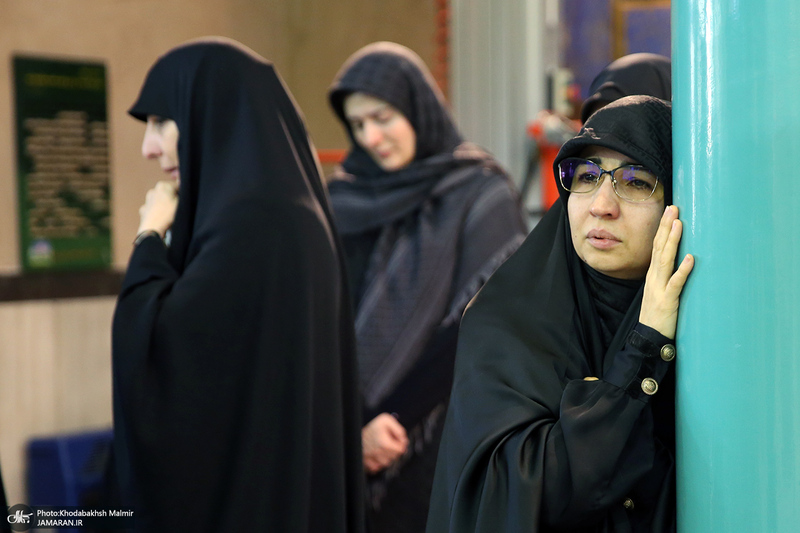 مراسم تشییع آیت الله سید مهدی امام جمارانی (ره) از حسنیه جماران