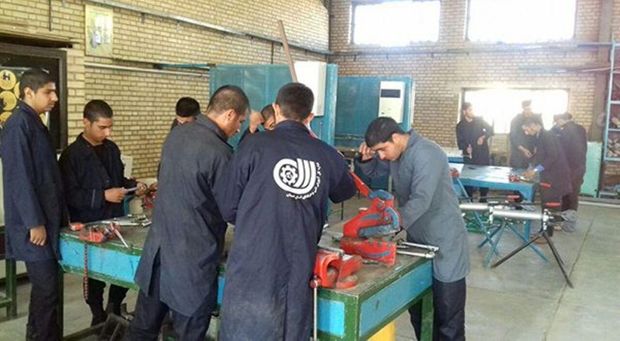 بیش از هزار و ۳۰۰ آسیب‌دیده اجتماعی در گنبدکاووس آموزش‌های فنی و حرفه‌ای فراگرفتند