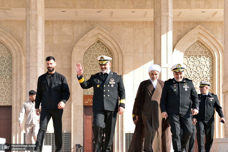 تجدید میثاق فرمانده و پرسنل نیروی دریایی ارتش جمهوری اسلامی ایران با آرمان‌های امام خمینی(س)