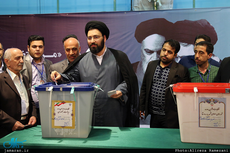 انتخابات ریاست جمهوری و پنجمین دوره‌ی انتخابات شوراهای اسلامی-حسینیه جماران/2