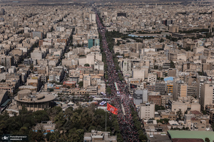 تصاویر هوایی از مراسم تشییع پیکر مطهر رهبر شهید انقلاب در تهران