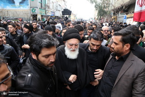 دسته عزاداری روز شهادت حضرت زهرا(س) با حضور آیت الله العظمی وحید خراسانی