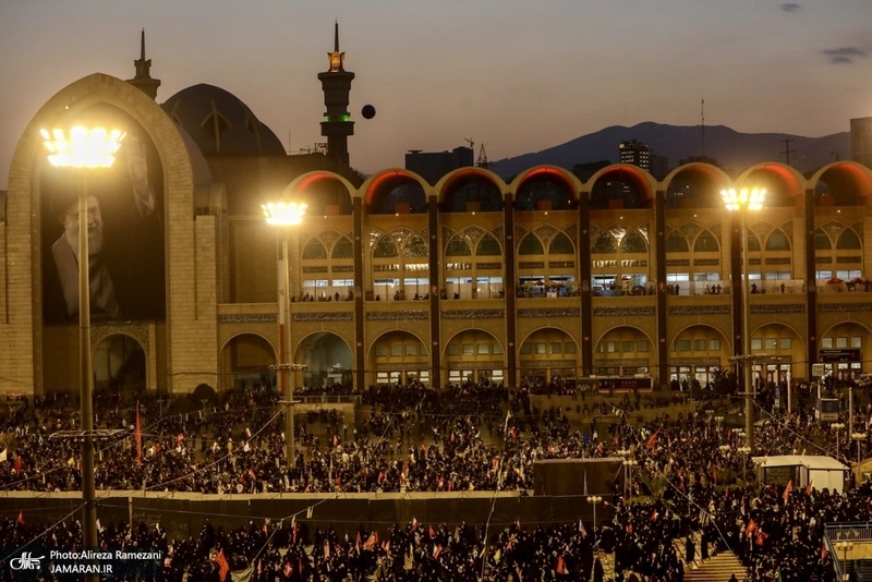 مراسم وداع با پیکر رهبر شهید
