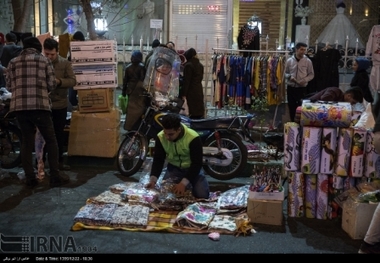 ساماندهی دستفرشان و ایجاد 13 بازارچه در کلانشهر رشت